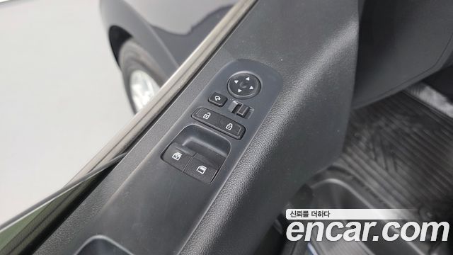 Hyundai Staria Cargo 3-Seater Modern 2023 — фото 28