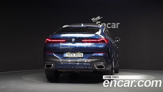 BMW X6 (G06) xDrive40i M Sport 2023 — фото 4