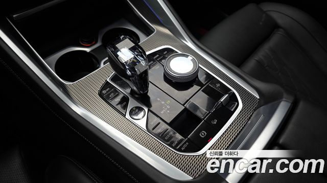 BMW X6 (G06) xDrive40i M Sport 2023 — фото 9