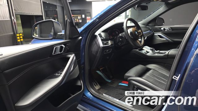 BMW X6 (G06) xDrive40i M Sport 2023 — фото 10