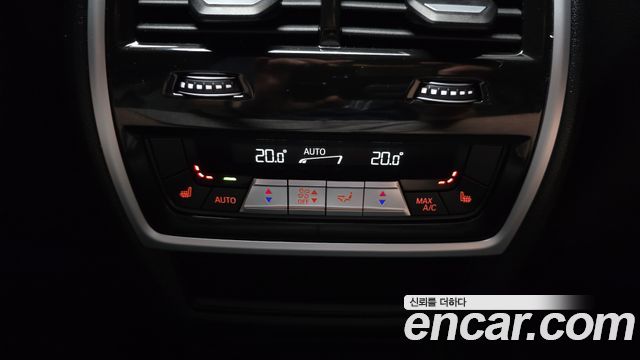 BMW X6 (G06) xDrive40i M Sport 2023 — фото 19