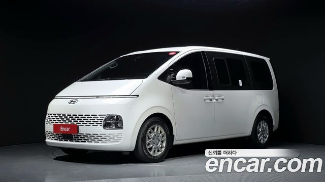 Hyundai Staria Cargo 5-Seater Modern 2023 — фото 1