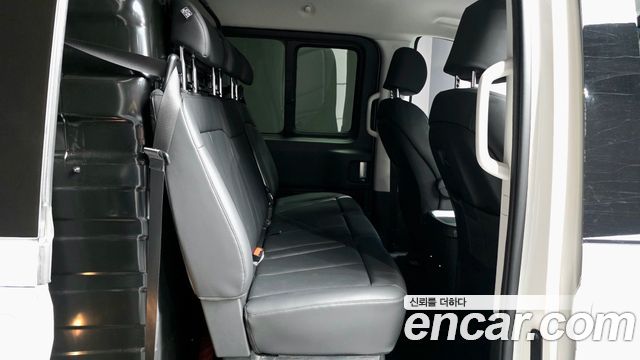 Hyundai Staria Cargo 5-Seater Modern 2023 — фото 12
