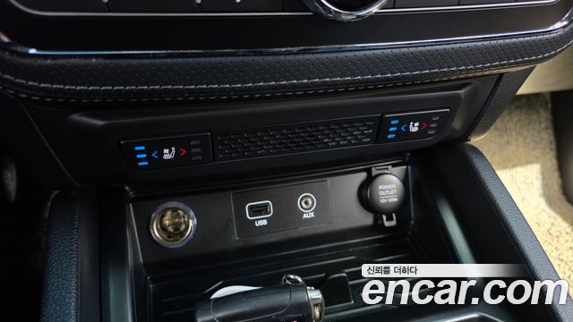 KG Mobility (SsangYong) Rexton Sports Diesel 2.2 4WD Prestige 2021 — фото 30