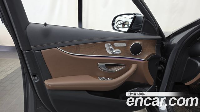 Mercedes-Benz E-Class (W213) E250 Exclusive 2021 — фото 24
