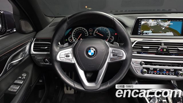 BMW 7 Series (G11) 730Ld xDrive M Sport 2017 — фото 13