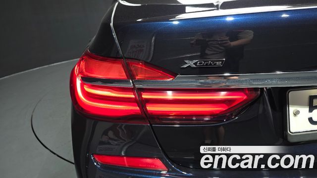 BMW 7 Series (G11) 730Ld xDrive M Sport 2017 — фото 23