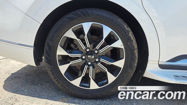 Kia Carnival (IV) Gasoline 9-Seater Hi-Limousine Signature 2021 — фото 5