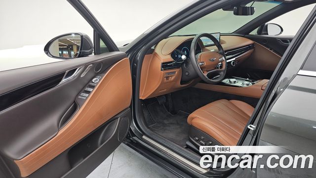 Genesis G80 (RG3) Gasoline 2.5 Turbo AWD 2023 — фото 10