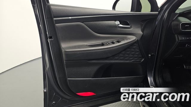 Hyundai Santa Fe Diesel 2.2 2WD Prestige 2021 — фото 24