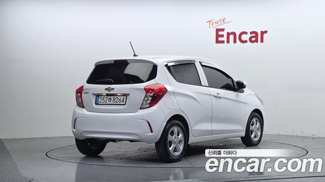 Chevrolet Spark LT 2019 — фото 2