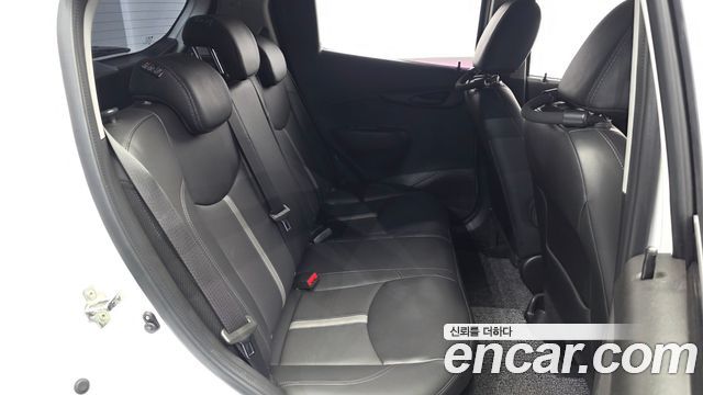Chevrolet Spark LT 2019 — фото 11