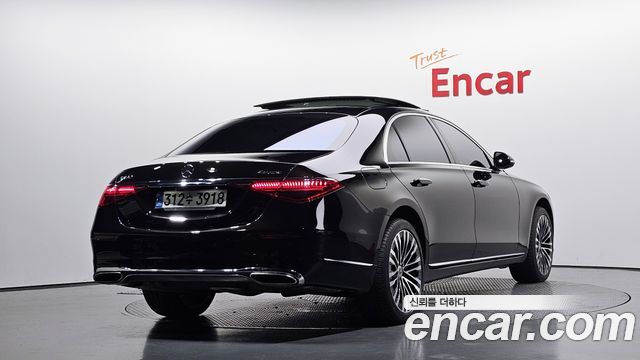 Mercedes-Benz S-Class (W223) S580L 4MATIC 2021 — фото 2