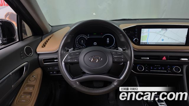 Hyundai Sonata (DN8) 2.0 Inspiration 2022 — фото 17