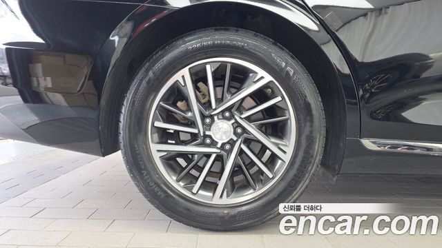 Hyundai Grandeur (IG) 2.5 Premium 2022 — фото 5