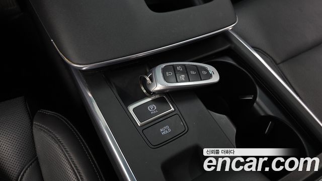 Hyundai Grandeur (IG) 2.5 Premium 2022 — фото 22