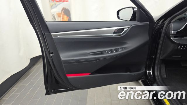 Hyundai Grandeur (IG) 2.5 Premium 2022 — фото 30