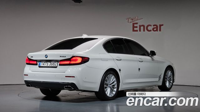 BMW 5 Series (G30) 530i xDrive Luxury 2021 — фото 2