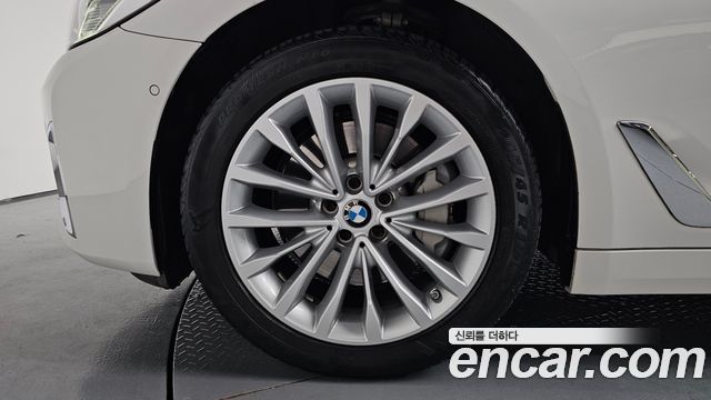 BMW 5 Series (G30) 530i xDrive Luxury 2021 — фото 5