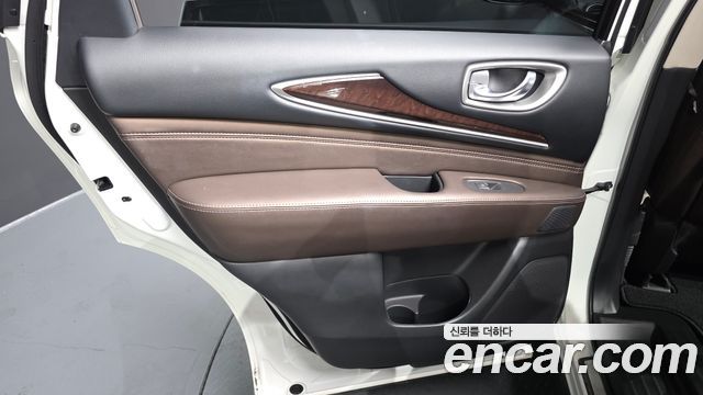 Infiniti QX60 3.5 AWD 2018 — фото 31