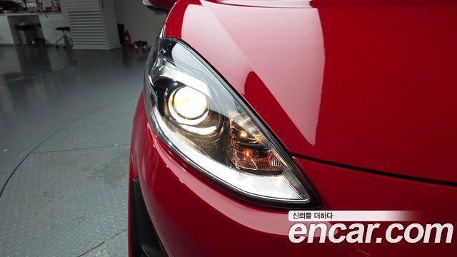 Toyota Prius C 1.5 2019 — фото 28