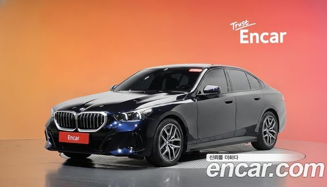BMW 5 Series (G60) 520i M Sport 2026 — фото 1