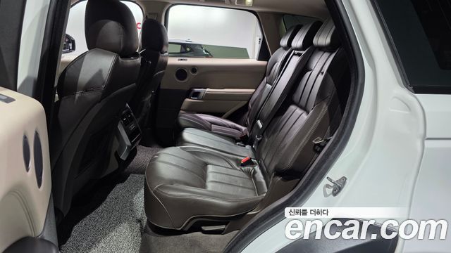 Land Rover Range Rover Sport (II) 3.0 SDV6 HSE Dynamic 2016 — фото 11