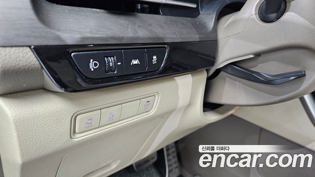 Kia Carnival (IV) Diesel 9-Seater Prestige 2021 — фото 18