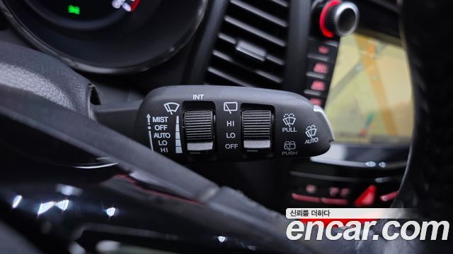 KG Mobility (SsangYong) Tivoli Air Diesel RX 2WD 2016 — фото 17