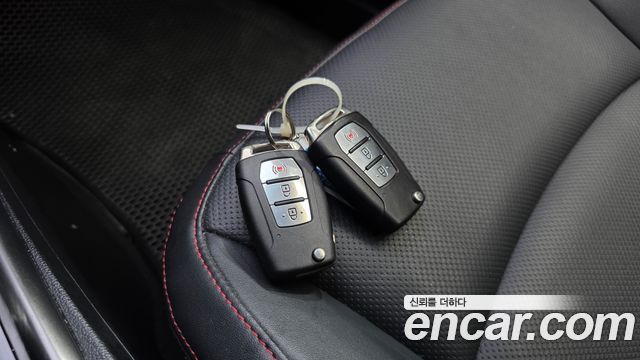 KG Mobility (SsangYong) Tivoli Air Diesel RX 2WD 2016 — фото 20