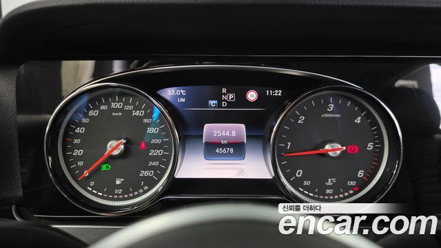 Mercedes-Benz E-Class (W213) E220d Avantgarde 2020 — фото 8