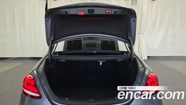 Mercedes-Benz E-Class (W213) E220d Avantgarde 2020 — фото 20