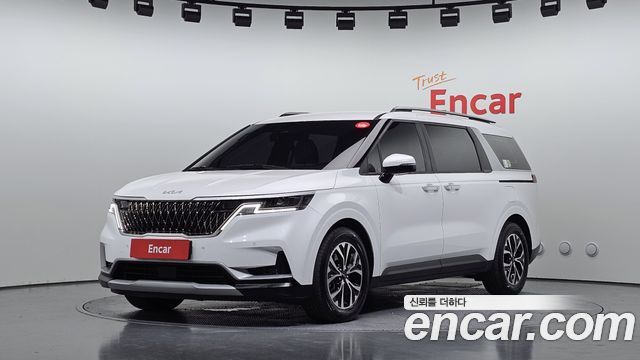 Kia Carnival (IV) Gasoline 9-Seater Prestige 2023 — фото 1