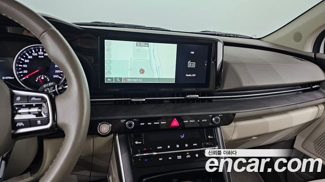 Kia Carnival (IV) Gasoline 9-Seater Prestige 2023 — фото 12