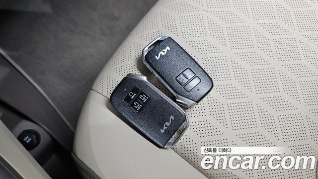 Kia Carnival (IV) Gasoline 9-Seater Prestige 2023 — фото 15