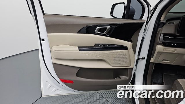 Kia Carnival (IV) Gasoline 9-Seater Prestige 2023 — фото 24