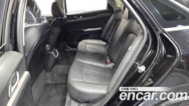 Kia K5 (III) 2.0 Trendy 2022 — фото 12