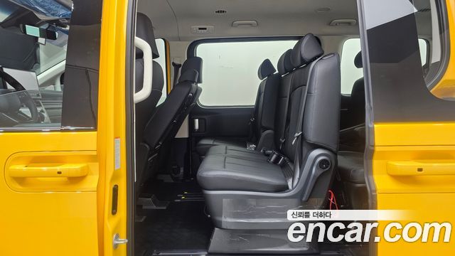 Hyundai Staria HEV 1.6T Kinder Safety Car 11-Seater 2026 — фото 16