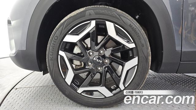 Kia Seltos Gasoline 1.6 Turbo 4WD Signature 2024 — фото 5