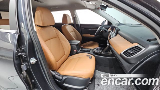 Kia Seltos Gasoline 1.6 Turbo 4WD Signature 2024 — фото 12