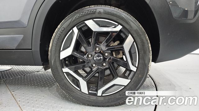 Kia Seltos Gasoline 1.6 Turbo 4WD Signature 2024 — фото 21