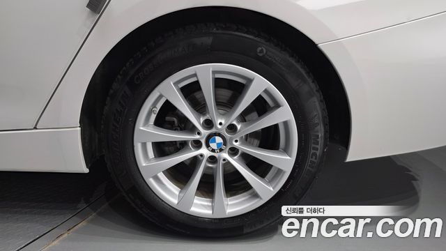 BMW 3 Series GT (F34) GT 320d 2020 — фото 21