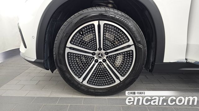 Mercedes-Benz EQS SUV (X296) EQS450 4MATIC 2023 — фото 5