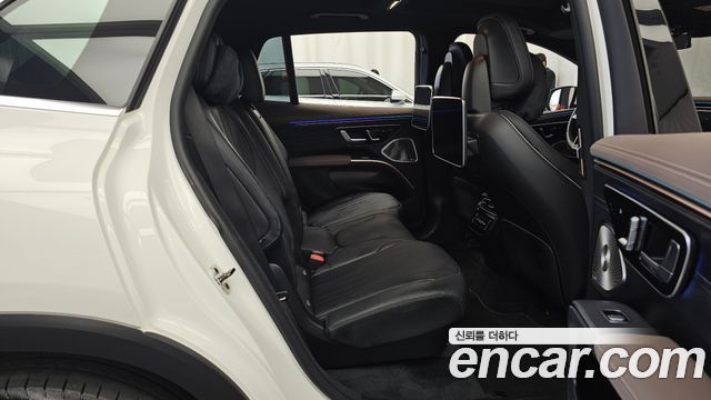 Mercedes-Benz EQS SUV (X296) EQS450 4MATIC 2023 — фото 12