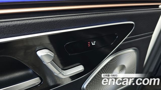 Mercedes-Benz EQS SUV (X296) EQS450 4MATIC 2023 — фото 34