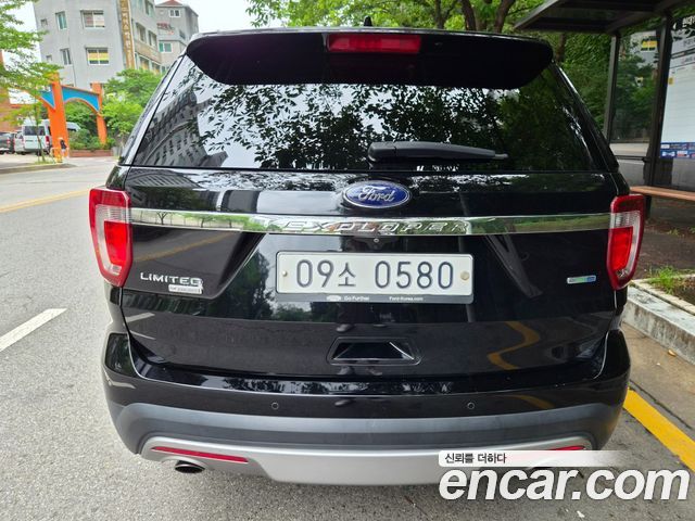Ford Explorer 2.3 Limited 4WD 5th 2016 — фото 2