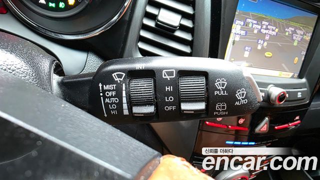 KG Mobility (SsangYong) Tivoli Armor Gear Plus 2WD 2019 — фото 27