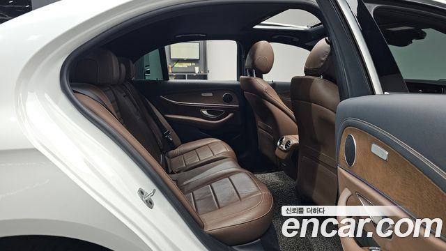 Mercedes-Benz E-Class (W213) E250 Exclusive 2021 — фото 11