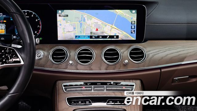 Mercedes-Benz E-Class (W213) E250 Exclusive 2021 — фото 17