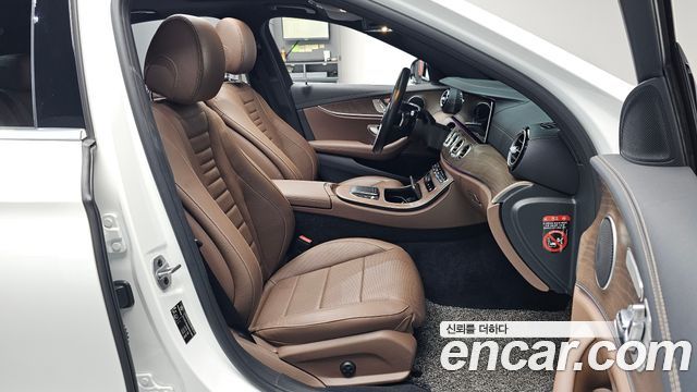 Mercedes-Benz E-Class (W213) E250 Exclusive 2021 — фото 26